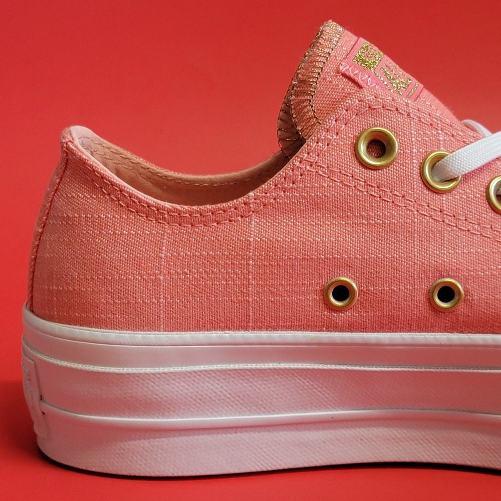 Converse Women's CTAS Ox Lift Platform 560675C  Pink/Driftwood/White - Picture 9 of 12